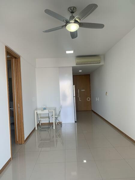 The Trilinq, 28B Jalan Lempeng, Buona Vista / West Coast / Clementi New Town, 1 Bedroom, 538 sqft, Condominium For Rent, by Betty Loh, 500000685 - Hallway - PropertyGuru.com.sg