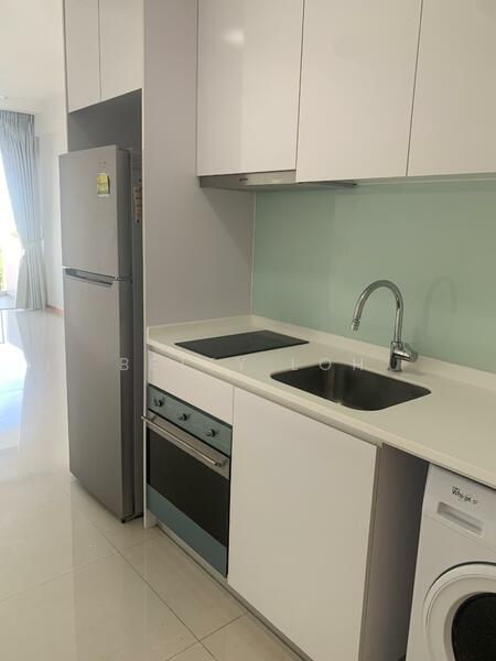 The Trilinq, 28B Jalan Lempeng, Buona Vista / West Coast / Clementi New Town, 1 Bedroom, 538 sqft, Condominium For Rent, by Betty Loh, 500000685 - Kitchen - PropertyGuru.com.sg