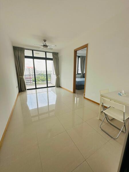The Trilinq, 28B Jalan Lempeng, Buona Vista / West Coast / Clementi New Town, 1 Bedroom, 538 sqft, Condominium For Rent, by Betty Loh, 500000685 - Living Room - PropertyGuru.com.sg