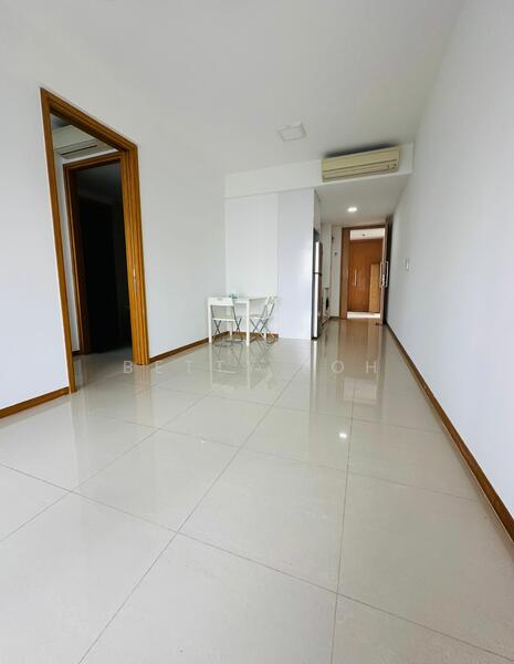 The Trilinq, 28B Jalan Lempeng, Buona Vista / West Coast / Clementi New Town, 1 Bedroom, 538 sqft, Condominium For Rent, by Betty Loh, 500000685 - Living Room - PropertyGuru.com.sg