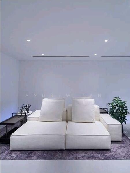 Basement Lounge area