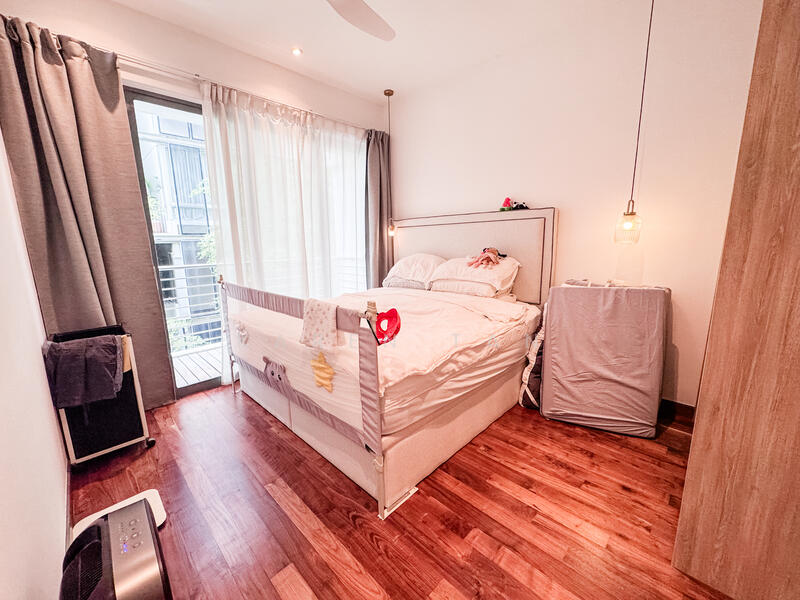 For Sale - Watermark Robertson Quay