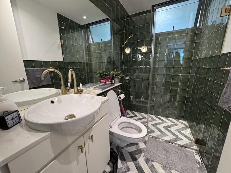 For Sale - Watermark Robertson Quay