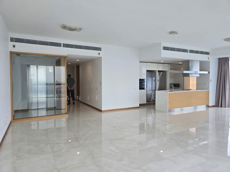 Marina Bay Residences, 18 Marina Boulevard, Boat Quay / Raffles Place / Marina, 4 Bedrooms, 2,370 sqft, Condominium For Rent, by Danielle Loh, 500000762 - Kitchen - PropertyGuru.com.sg