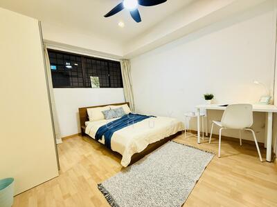 For Rent - International Plaza