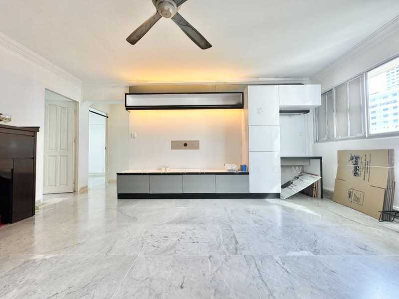 426 Ang Mo Kio Avenue 3, 426 Ang Mo Kio Avenue 3, 3 Bedrooms, 990 sqft, HDB Flat For Sale, by Johanna Chow, 500000841 - Living Room - PropertyGuru.com.sg