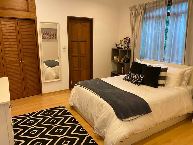 Hua Guan Ave, Hua Guan Ave, 6 Bedrooms, 5,500 sqft, Detached House For Rent, by Kylene Foo, 500000873 - Bedroom - PropertyGuru.com.sg