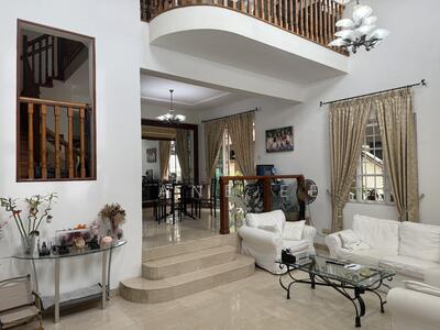 For Sale - Burgundy Hill