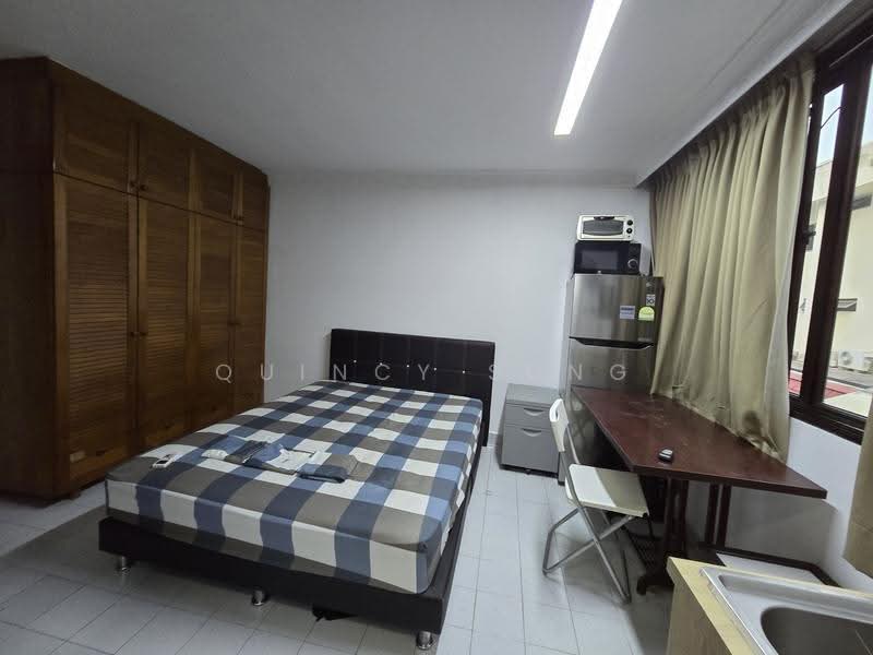172 Rangoon Road, Rangoon Road, Farrer Park / Serangoon Rd, Studio, 251 sqft, Terraced House For Rent, by Quincy Sung, 500001122 - Bedroom - PropertyGuru.com.sg