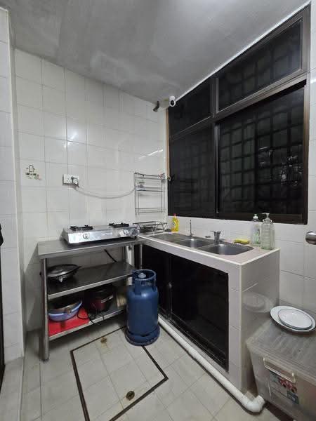 172 Rangoon Road, Rangoon Road, Farrer Park / Serangoon Rd, Studio, 251 sqft, Terraced House For Rent, by Quincy Sung, 500001122 - Kitchen - PropertyGuru.com.sg