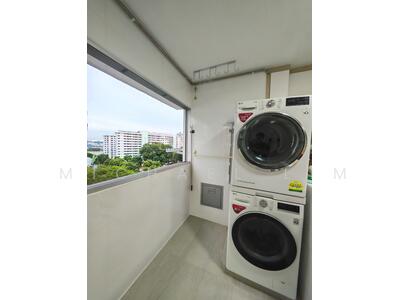 For Sale - 586 Cheng San Court