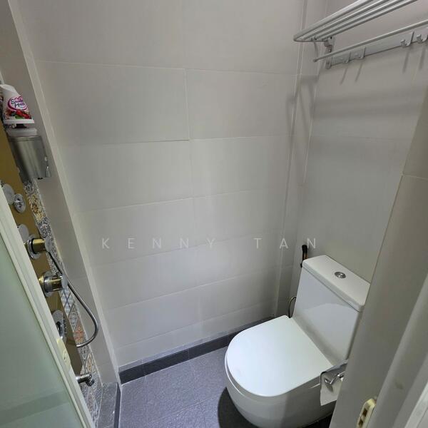 462 crawford lane, Crawford Lane, 450 sqft, Shop / Shophouse For Rent, by Kenny Tan, 500001182 - Bathroom - CommercialGuru.com.sg