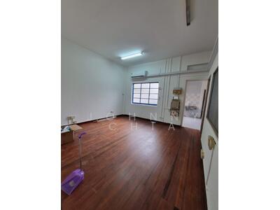 For Rent - Lowland Road