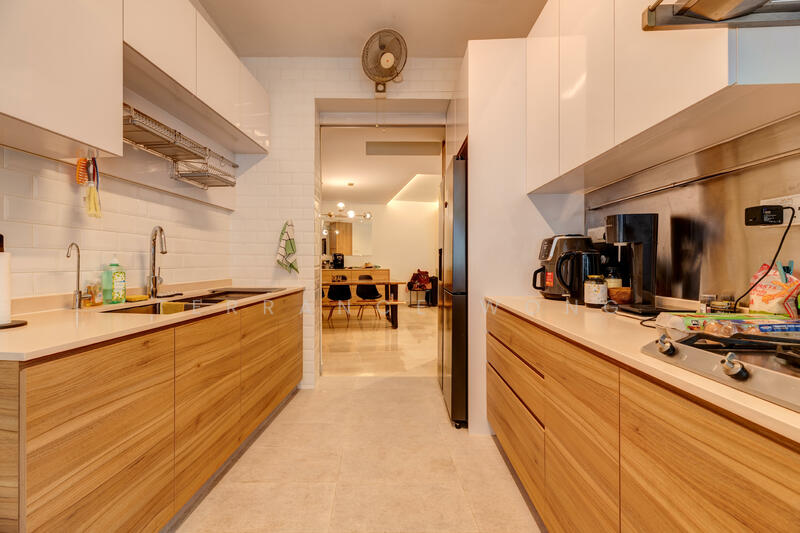 Kitchen ( former bedroom 3)