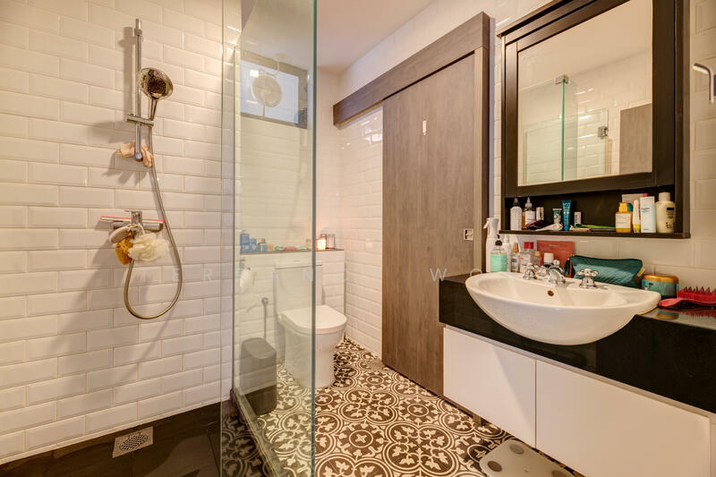 Clementi Park, 137 Sunset Way, 3 Bedrooms, 1,657 sqft, Condominium For Sale, by Terrance Wong, 500001254 - Bathroom - PropertyGuru.com.sg