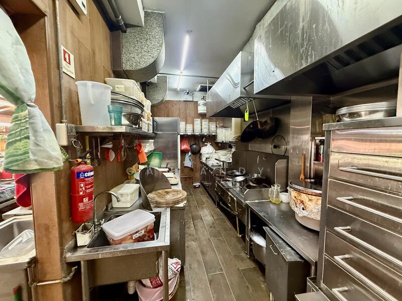 Changi Village Market & Hawker Centr, , 1,100 sqft, Food & Beverage For Rent, by Gan Andy, 500001394 - Kitchen - CommercialGuru.com.sg