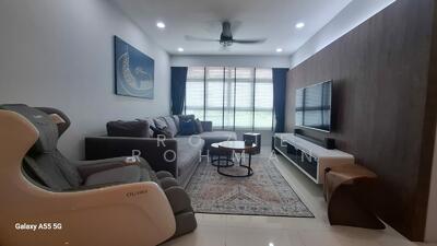 For Sale - 213A Punggol Walk