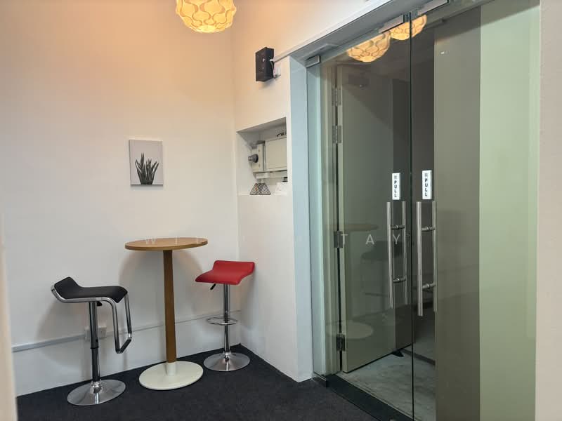 Midview City, 28 Sin Ming Lane, 350 sqft, Light Industrial (B1) For Rent, by William Tay, 500001444 - Entrance - CommercialGuru.com.sg