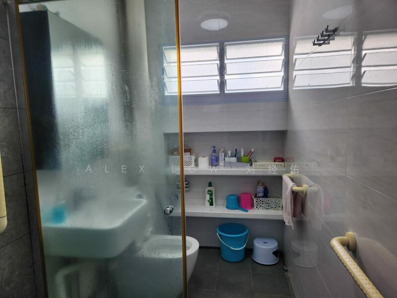 For Rent - 219 Pasir Ris Street 21