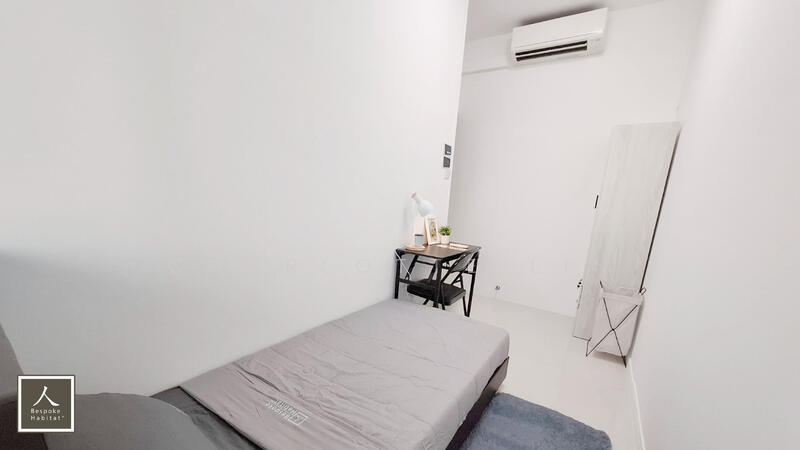 Bedroom PRS2 (balcony)