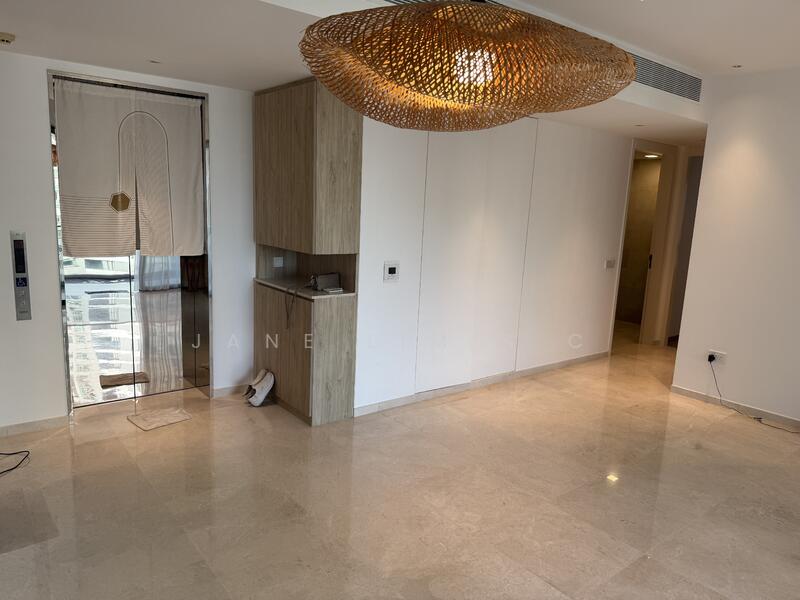 Pte Lift Lobby/Entrance