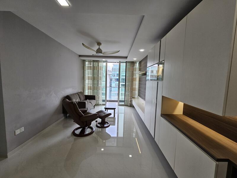 Living with Feature & Display Wall