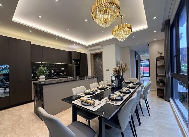 Fernhill Road - Steven Road - Dalvey Road - Gorgeous Modern Bungalow and Semi Detached - Just TOP, Fernhill, Steven, Claymore, Orchard, Nassim, Anderson, Dalvey, Orchard / River Valley, 6 Bedrooms, 7,400 sqft, Detached House For Sale, by Denson Kwek, 500001682 - Dining Room - PropertyGuru.com.sg
