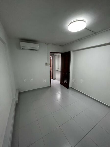 For Rent - 713 Ang Mo Kio Avenue 6