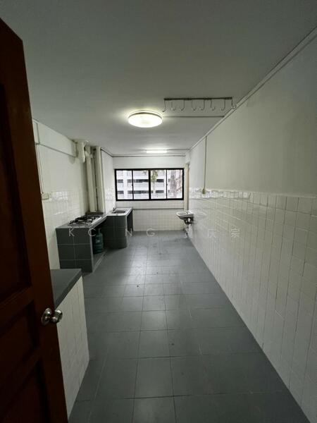 For Rent - 713 Ang Mo Kio Avenue 6