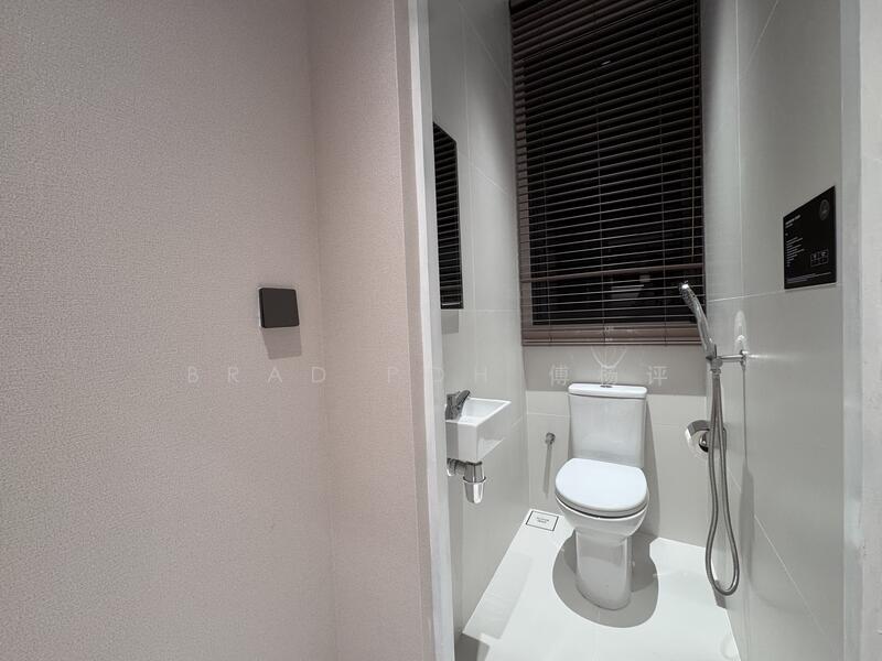 The Sen, De Souza Avenue, 4 Bedrooms, 1,453 sqft, Condominium For Sale, by Brad Poh 傅杨评, 500001742 - Bathroom - PropertyGuru.com.sg