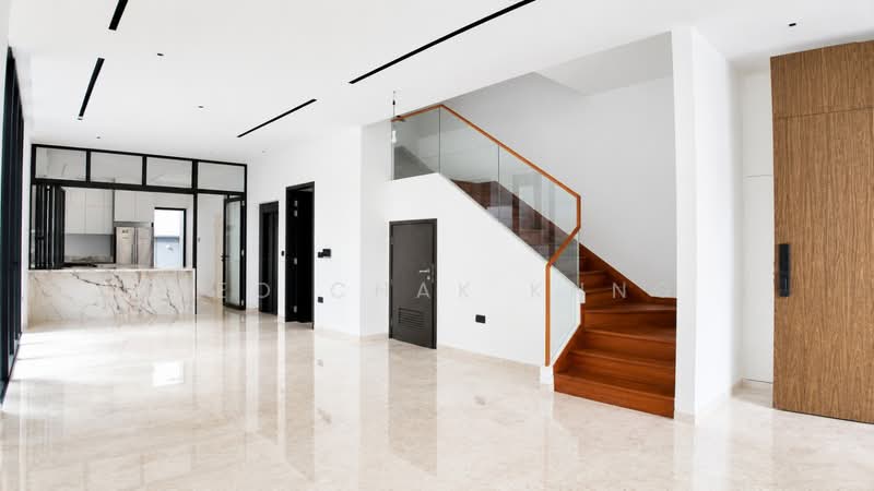 LANDED7772@ D19 Brand new corner terrace@Hillside, Kovan Road. Yio Chu Kang road, 5 Bedrooms, 5,463 sqft, Corner Terrace For Sale, by Yeo Chak Khng, 500001885 - Interior - PropertyGuru.com.sg
