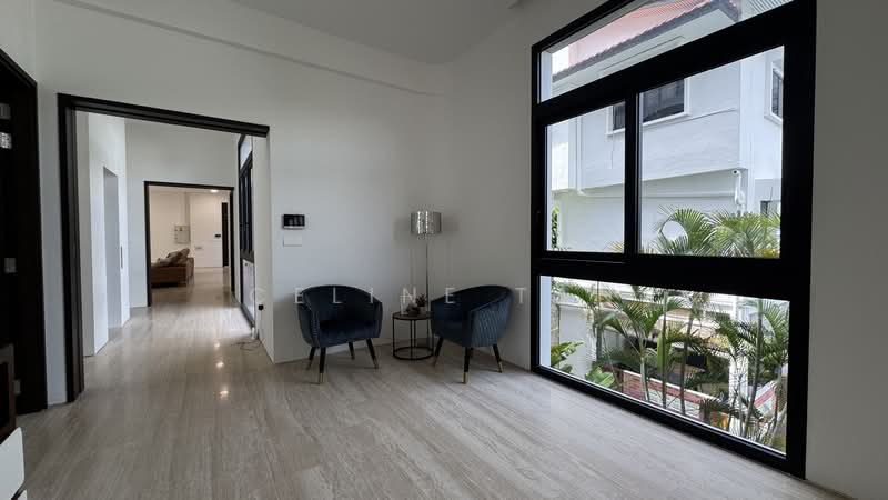 Multigenerational Freehold Detached House in Henry Park, Mount Sinai, Holland Grove, Moonbeam, Grove Crescent, 5 Bedrooms, 12,100 sqft, Detached House For Sale, by Celine Tan, 500001901 - Living Room - PropertyGuru.com.sg