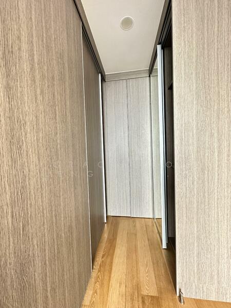 For Sale - The Crest