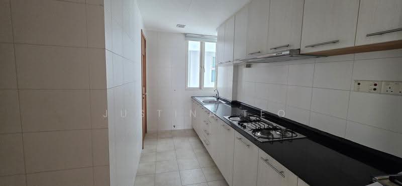 Sunglade, 1 Serangoon Avenue 2, Hougang / Punggol / Sengkang, 3 Bedrooms, 1,001 sqft, Condominium For Rent, by Justina Teo, 500002130 - Kitchen - PropertyGuru.com.sg