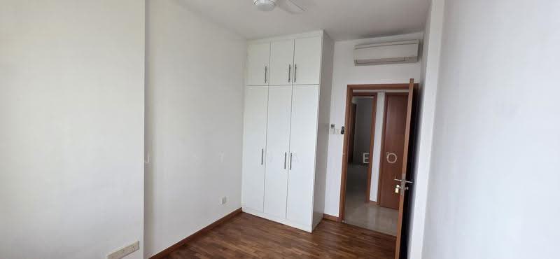 Sunglade, 1 Serangoon Avenue 2, Hougang / Punggol / Sengkang, 3 Bedrooms, 1,001 sqft, Condominium For Rent, by Justina Teo, 500002130 - Bedroom 2 - PropertyGuru.com.sg