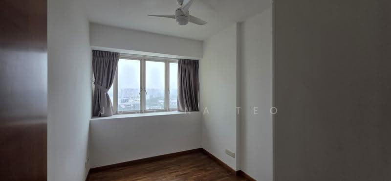 Sunglade, 1 Serangoon Avenue 2, Hougang / Punggol / Sengkang, 3 Bedrooms, 1,001 sqft, Condominium For Rent, by Justina Teo, 500002130 - Bedroom 2 - PropertyGuru.com.sg