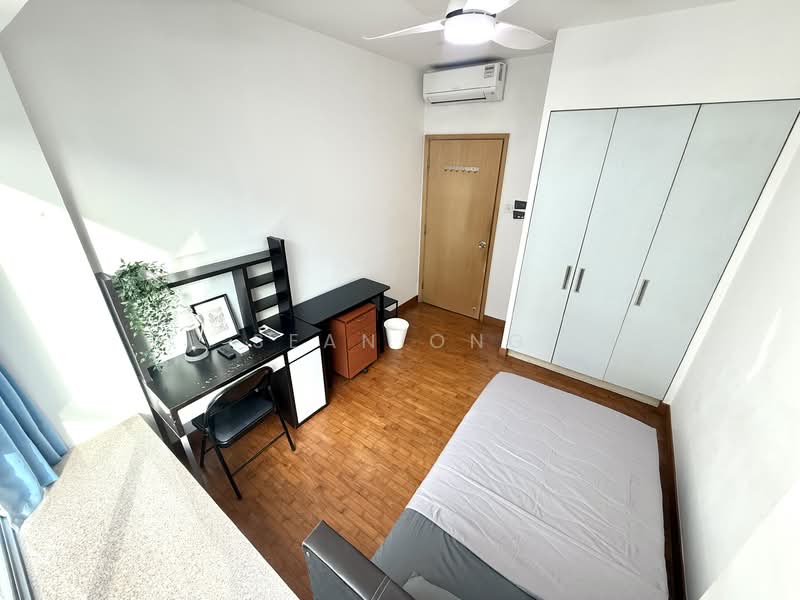 Lakeholmz, 82 Corporation Road, Room Rental, 100 sqft, Condominium For Rent, by Sean Ong, 500002173 - Bedroom - PropertyGuru.com.sg