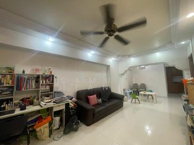 For Sale - 328 Sembawang Crescent