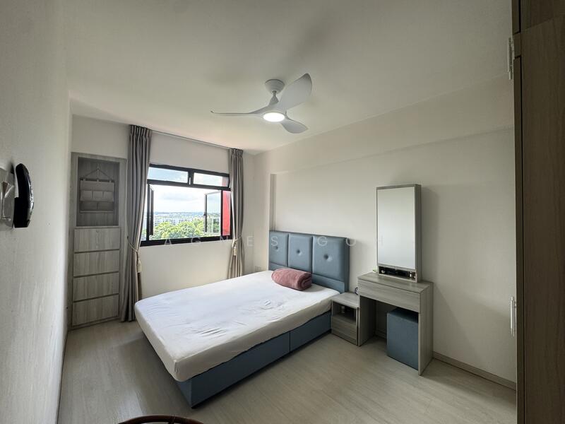 For Sale - 589A Montreal Drive