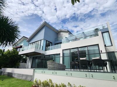 For Sale - Brand New Luxurious Bungalow with Attic, Basement, Pool & Berth