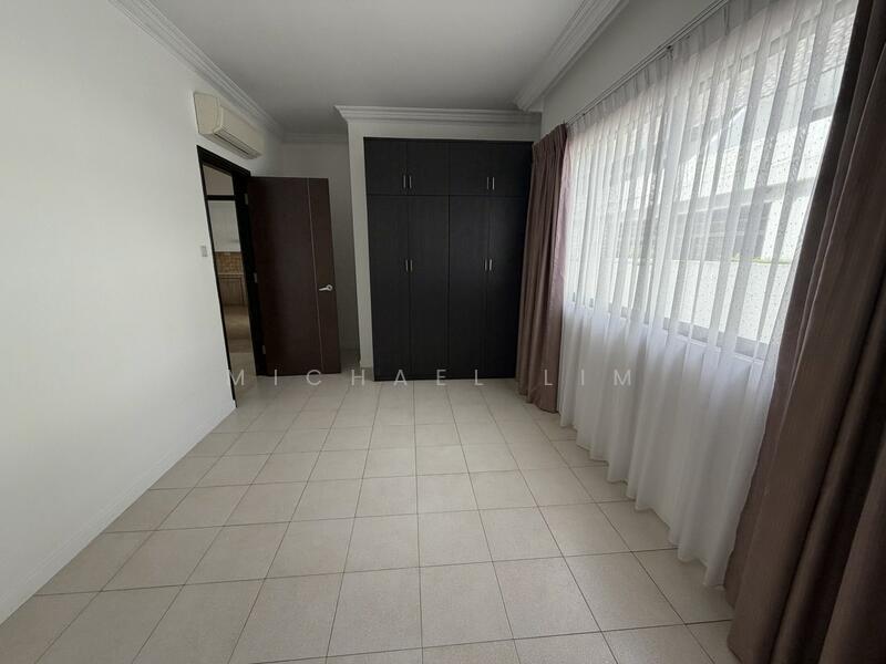 Granny's Room (Level 1)