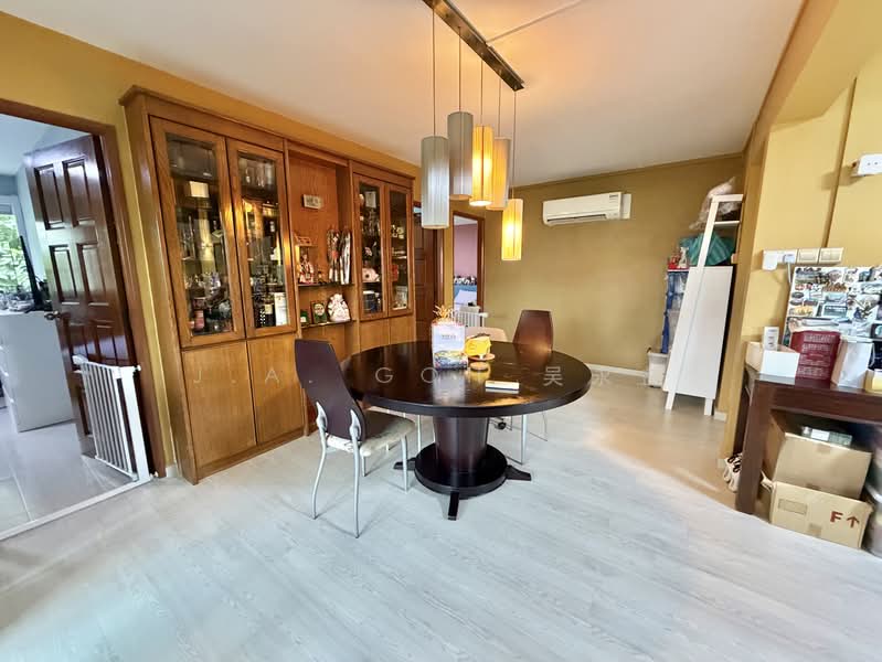 101 Bishan Street 12, 101 Bishan Street 12, 3 Bedrooms, 1,302 sqft, HDB Flat For Sale, by J.A. Goh 吴永益, 500002431 - Dining Room - PropertyGuru.com.sg