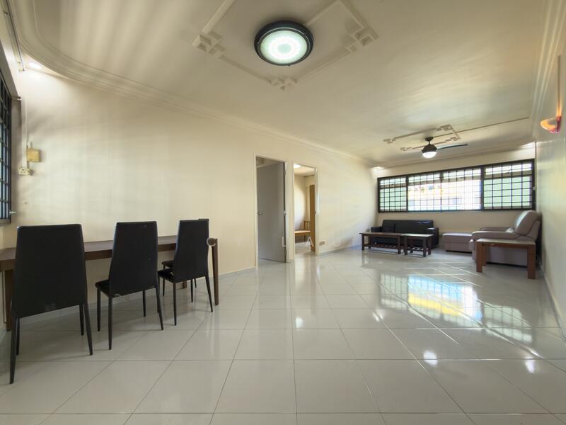 Dining & Living Areas