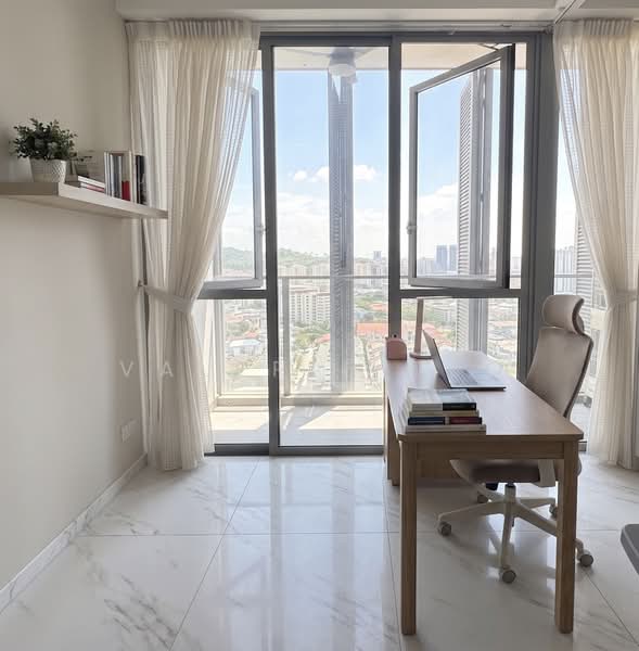 The Hillier, 2 Hillview Rise, Dairy Farm / Bukit Panjang / Choa Chu Kang, 2 Bedrooms, 807 sqft, Condominium For Sale, by Valerie Teo, 500002681 - Study - PropertyGuru.com.sg