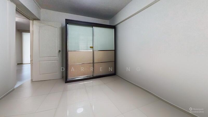 Bedroom - Defurnished