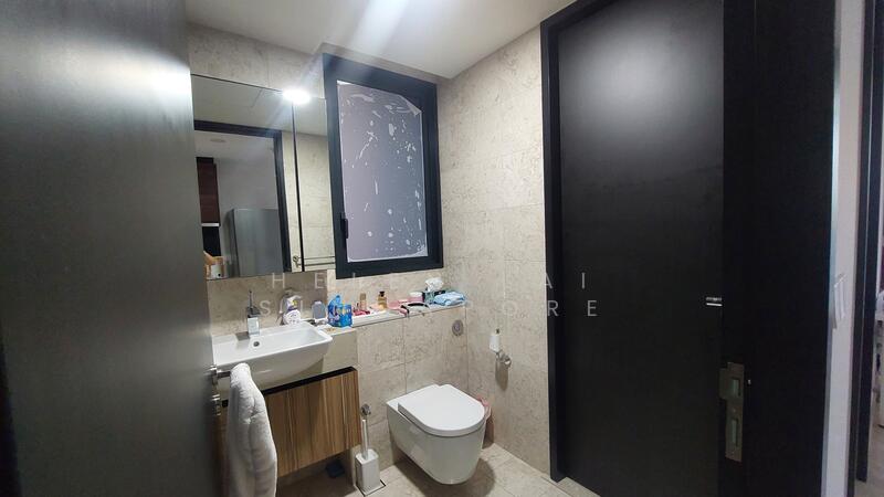 Pullman Residences, 18 Dunearn Road, 1 Bedroom, 463 sqft, Condominium For Sale, by Helen Lai Singapore, 500002708 - Bathroom - PropertyGuru.com.sg