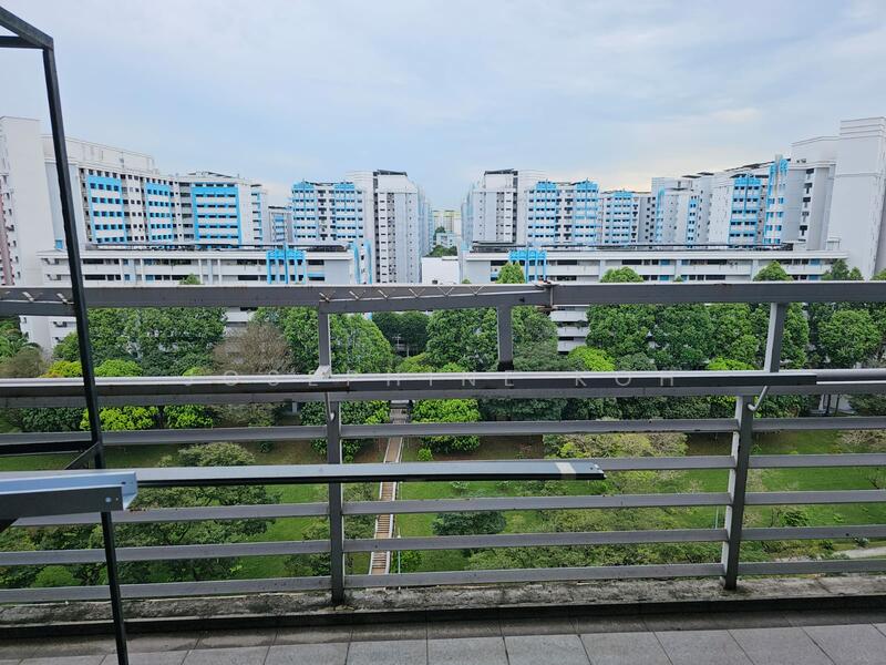 Northstar @ Amk, 7030 Ang Mo Kio Avenue 5, 1,765 sqft, Light Industrial (B1) For Sale, by Josephine Koh, 500002928 - Balcony - CommercialGuru.com.sg