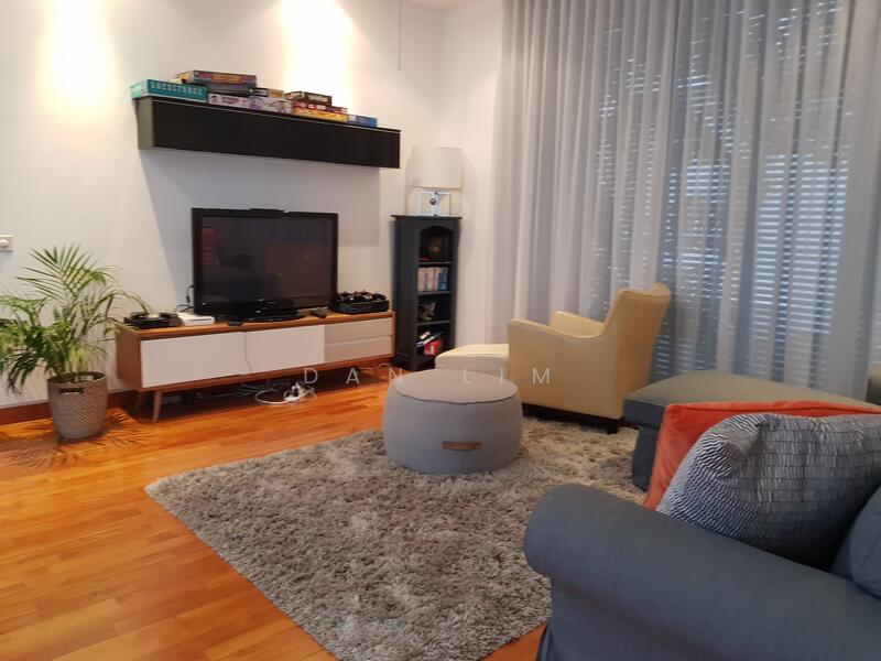 Modern Bungalow @ Braddell Hgt, , 5 Bedrooms, 6,000 sqft, Detached House For Sale, by Dan Lim, 500002990 - Living Room - PropertyGuru.com.sg