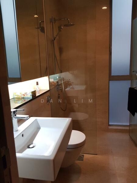 Modern Bungalow @ Braddell Hgt, , 5 Bedrooms, 6,000 sqft, Detached House For Sale, by Dan Lim, 500002990 - Bathroom - PropertyGuru.com.sg