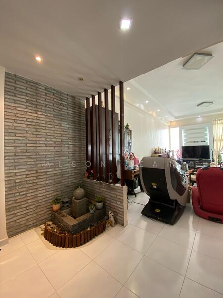 For Sale - 652 Senja Link